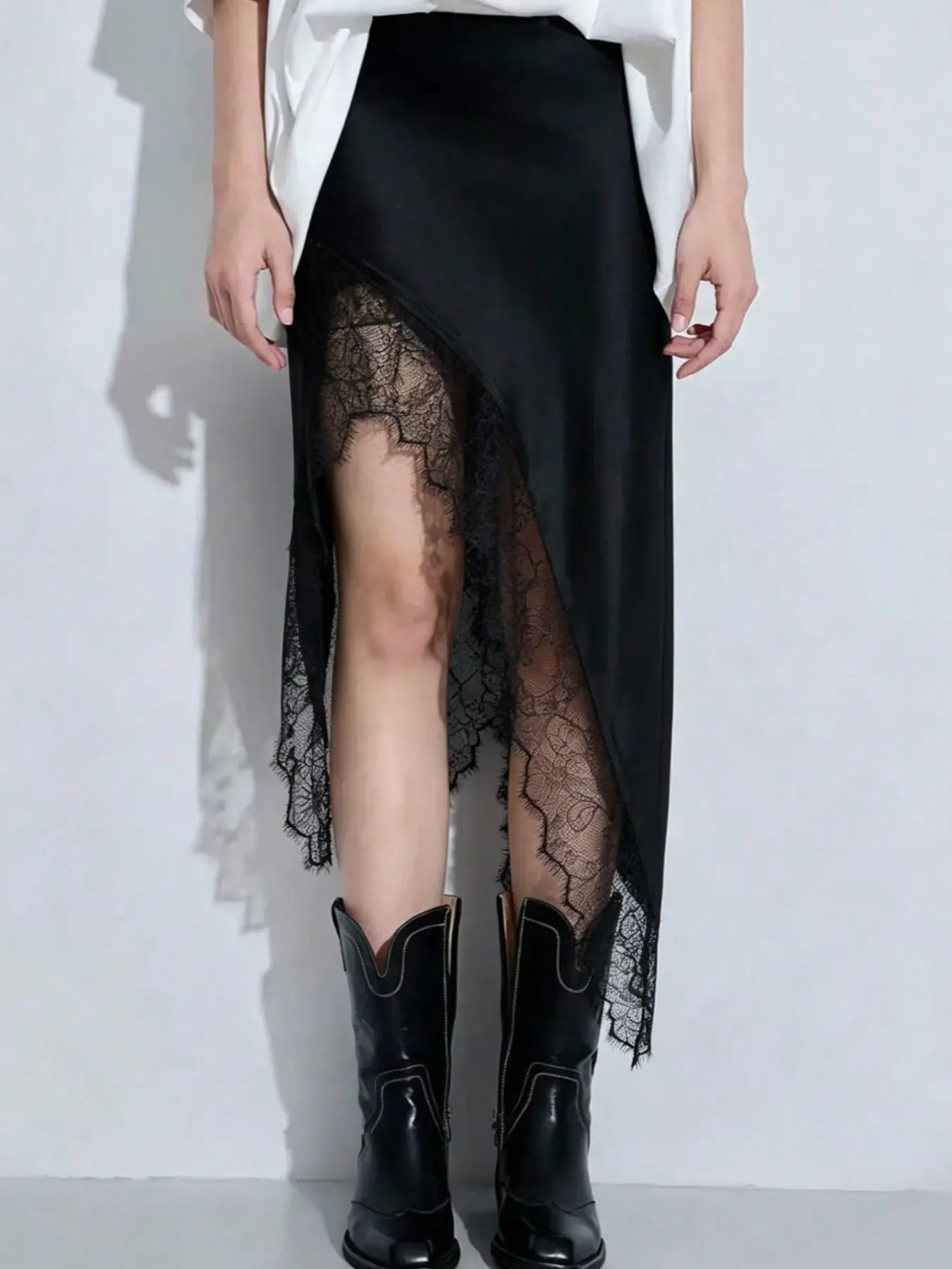 Indefeir New Summer Women's Dress, European Style Sweet Fashion Slim Fit Fitted, Lace Patchwork Asymmetrical Midi Skirt, Versatile and Trendy, Womenswear