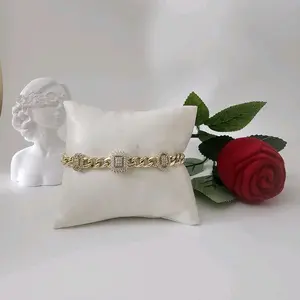 Valdiviajewery #1897 High Quality 14k Gold Plated Bracelet