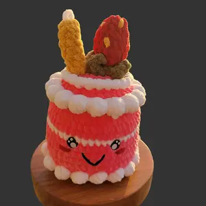 Crochet Birthday Cake! - Amigurumi with Strawberry and candle - Kawaii Food Plushie