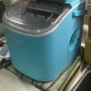 Product Review of EUHOMY Ice Maker Countertop with Handle, 26lbs in 24Hrs, 9 Ice Cubes Ready in 6 Mins, Auto-Cleaning Portable Ice Maker with Basket and Scoop, for Home/Kitchen/Camping/RV. (2024 New Silver) Utensils from L**m j**s m** C**a f**e