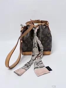 Pre-owned Louis Vuitton Canvas Crossbody Bags Monogram Noé BB Bucket Bag Crossbody Brown JA565LV