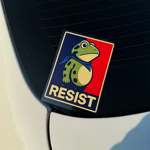 Portland Frog Protest Sticker Anti ICE Anti Fascism Anti Trump Fog Portland Frogs Together Strong Freedom Frog Adhesive Vinyl Decal 5.1inch PVC