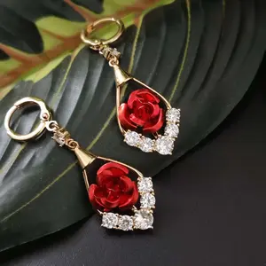 [Fashion Earrings] Retro and simple elegant earrings for women, fashionable and sophisticated, featuring rose pendants and delicate teardrop ear clasps.