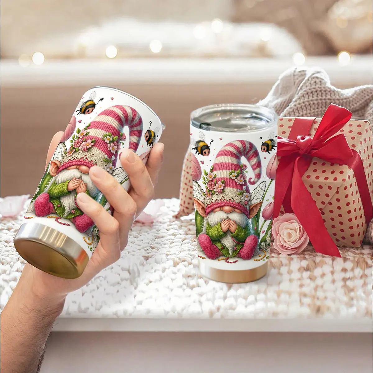 1pc 600ml Spring Gnome with Tulips Pattern 304 stainless steel large capacity travel mug. 20oz insulated water bottle. chairs ideal for spring lovers and as a festive gift.