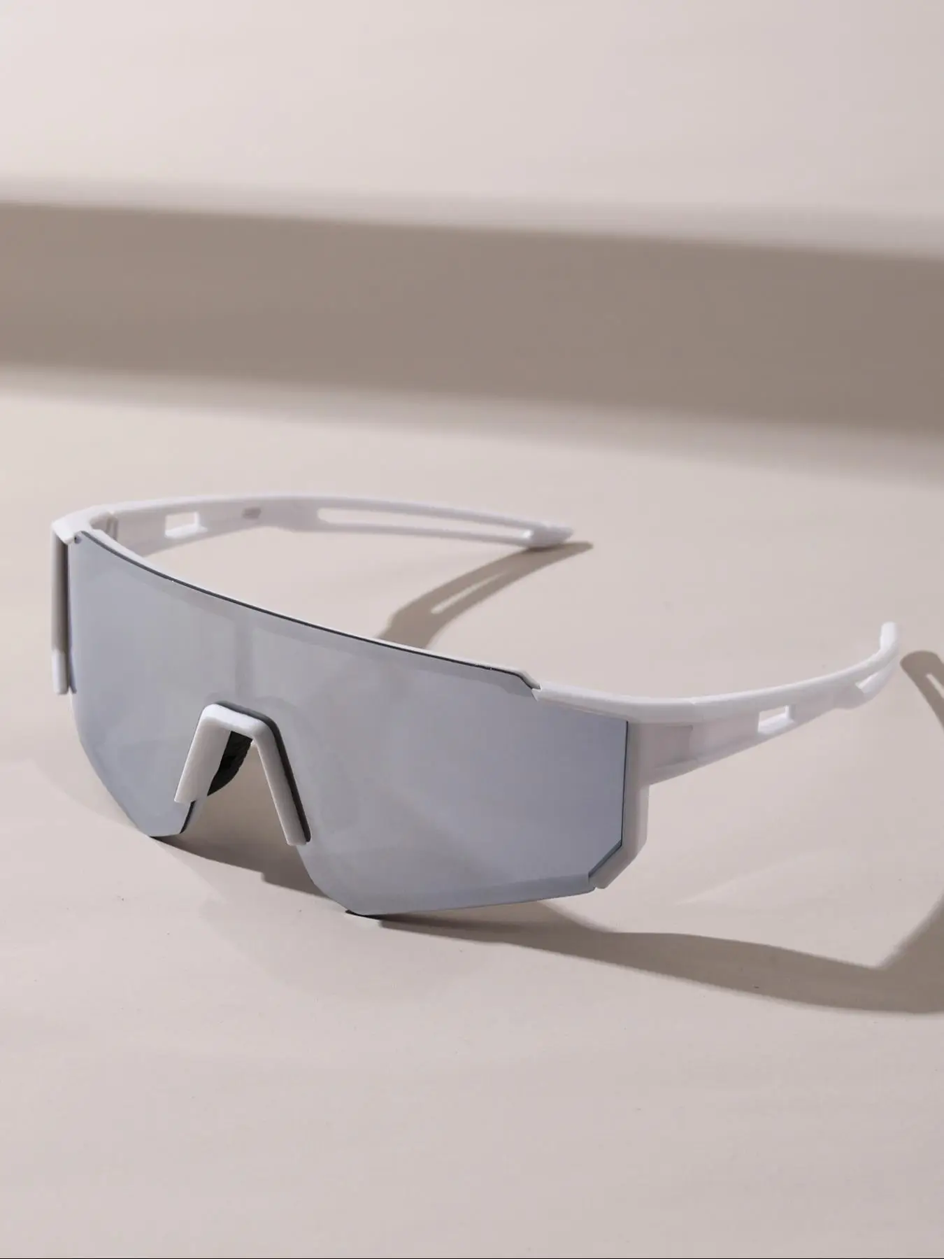 2024 Summer Plat Frame Sunglasses, New Personality Travel Accessories for Women & Men, Lightweight and Durable for Outdoor Sun Protection Glasses for