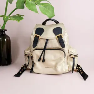 Pre-owned BURBERRY Calfskin Backpacks Rucksack Metallic Medium Gold LNL0322