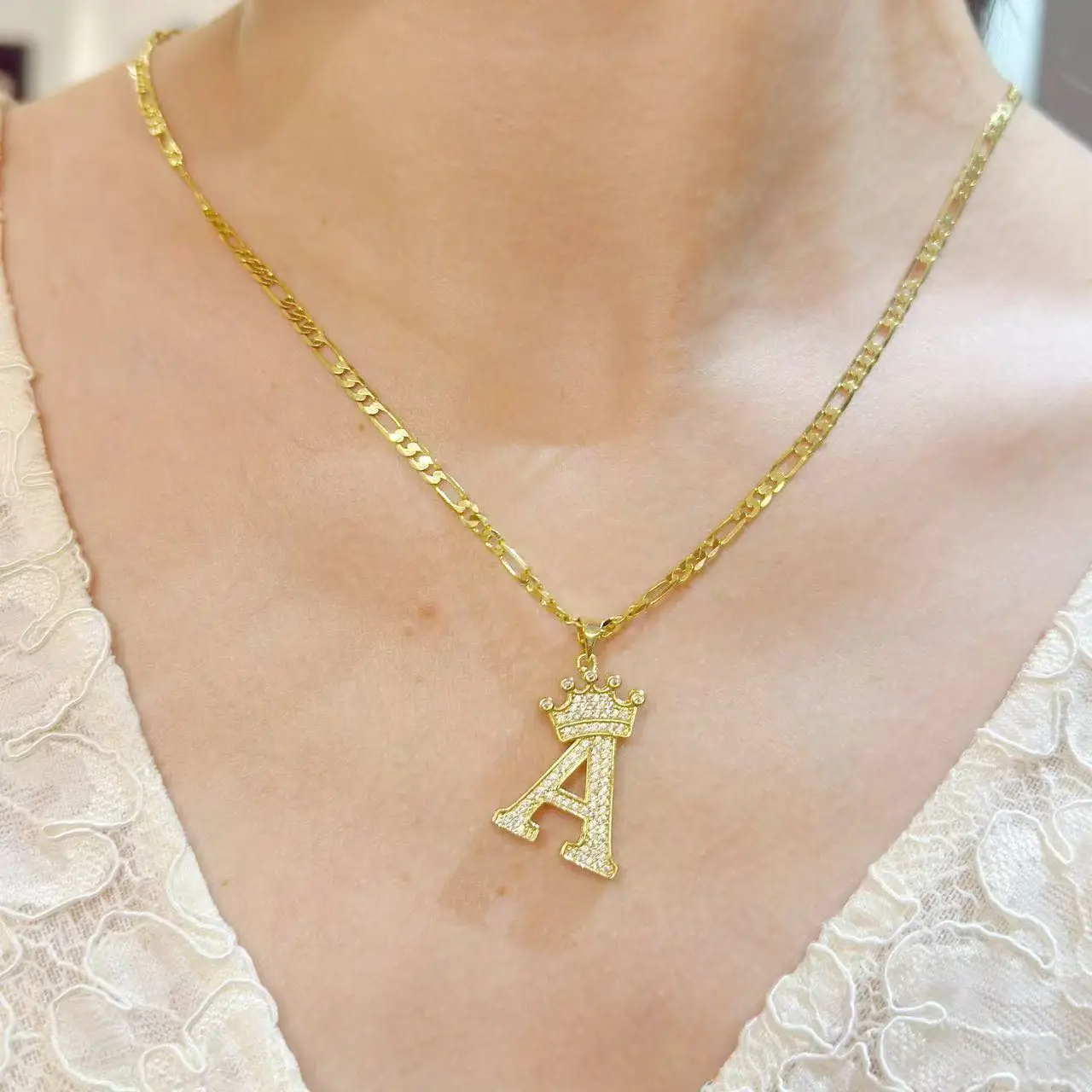 XINCY Initials A-Z Zircon Crown Pendant Necklace for Women Fashion Luxury Shiny Golden Jewelry Gifts Everyday Wear Accessories Tiktok Shop 50+5 cm Cha