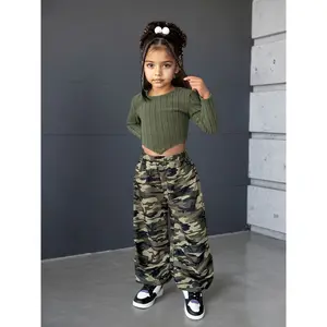 [2pcs Set] Girls' Long-Sleeve Sports Casual Top Paired with Camouflage Print Pants (2pcs Set), for Outdoor