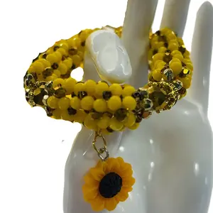 Oshun's Ilde with Sunflower - Gala Bracelet with Yellow, Amber and Gold Beads - Lucumí Santeria Jewelry - Floral Clasp
