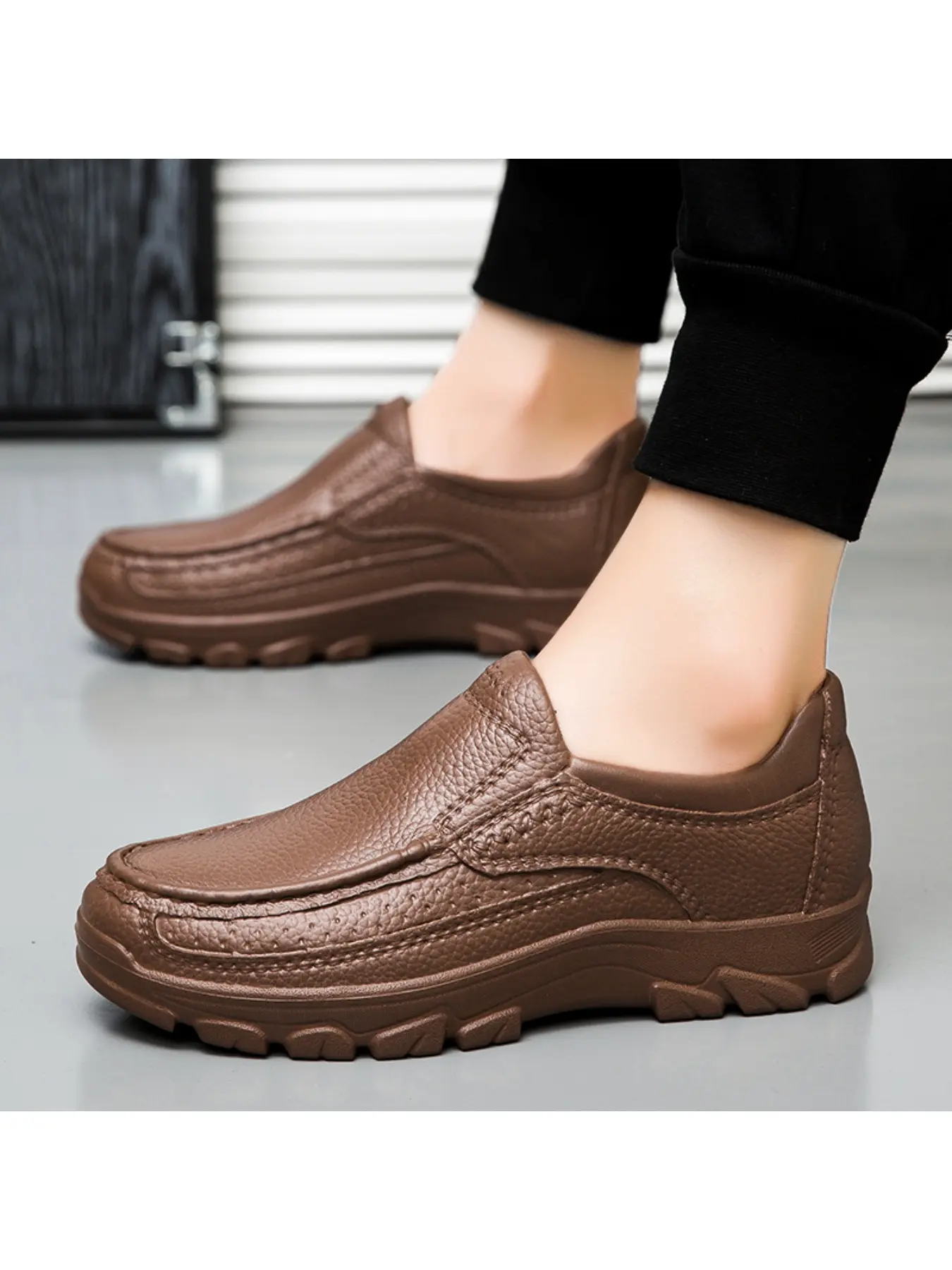 Men's Plus Size Non-Slip Driving & Chef Shoes | EVA Material with Insole, Casual Slip-On Loafers, 2-in-1 Use for Home & Outdoor, Perfect Birthday Surprise Gift for Boyfriend, Ideal for Street Outings, Walking Shoes