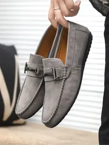 2026 Young Luxury Suede Leather Loafers for Men, British Style, Versatile, Soft-Soled, Flat, Breathable Men's Shoes, Lightweight and Comfortable, a Must-Have for Men's Daily Outfits with Inelastic Demand