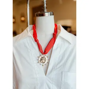 Bulldog Round Pendant Scarf Necklace