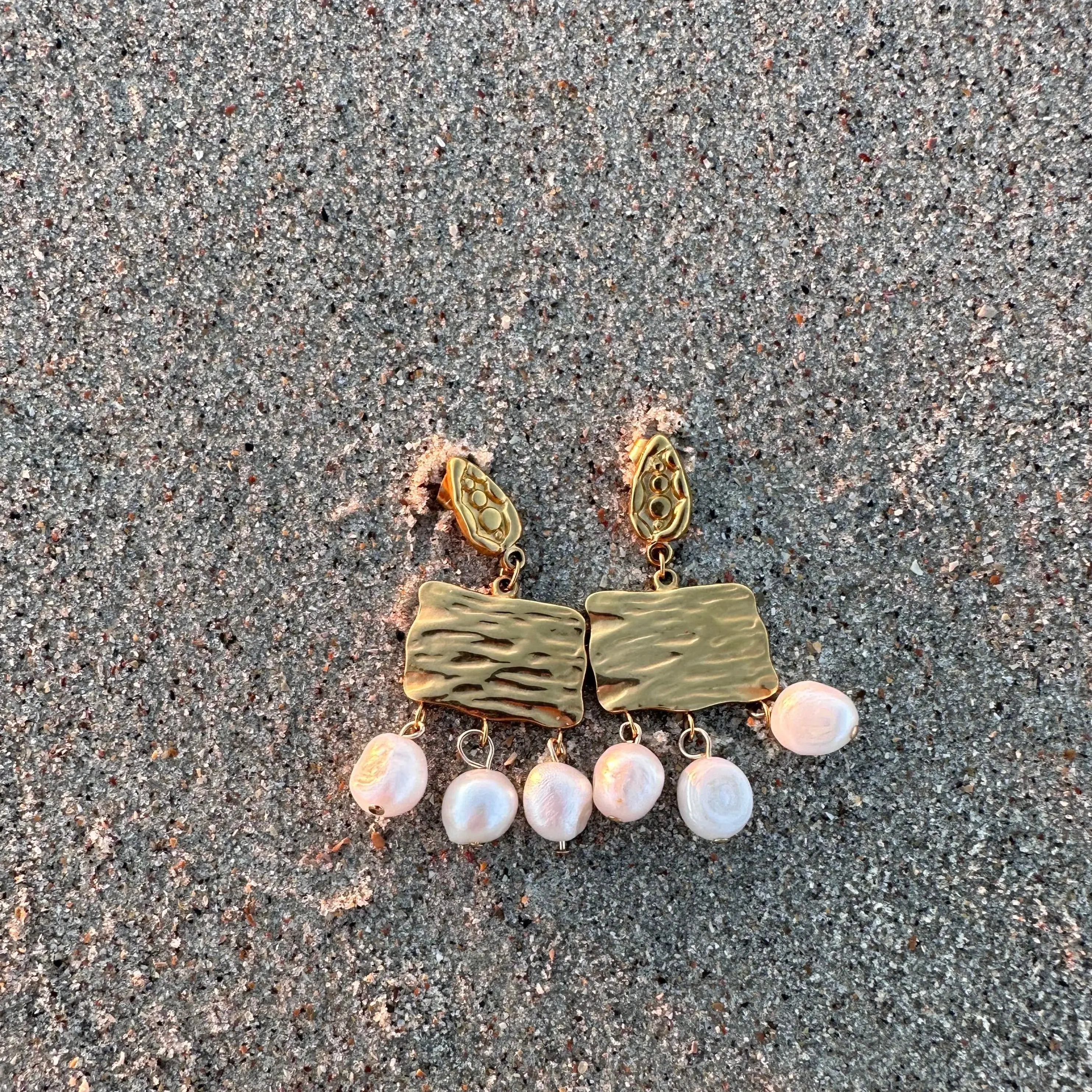 Shandy Chandelier Earrings