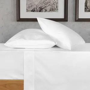 URBANHUT 700 Thread Count Egyptian Cotton Sheets Full Size, 4Pc Sheet Set Soft Luxury Bed Sheets for Full Size Bed, Sateen Weave Hotel Sheets, 16'' Elasticized Deep Pocket - White URBANHUT
