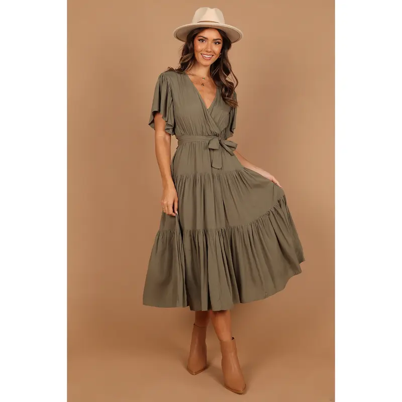 alabama barker green dress Alabama Barker (again) : r/LAinfluencersnark