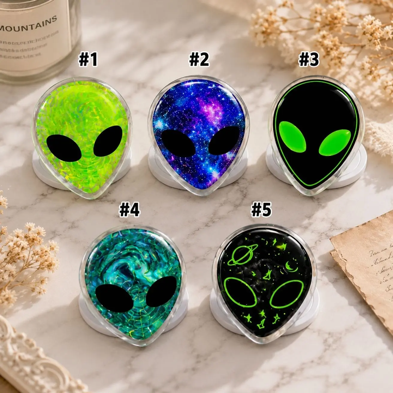 Alien Galaxy MagSafe Phone Grip Set, Cute Space Extraterrestrial Acrylic Grip, Alien Magnetic Phone Stand, Gift for Lovers