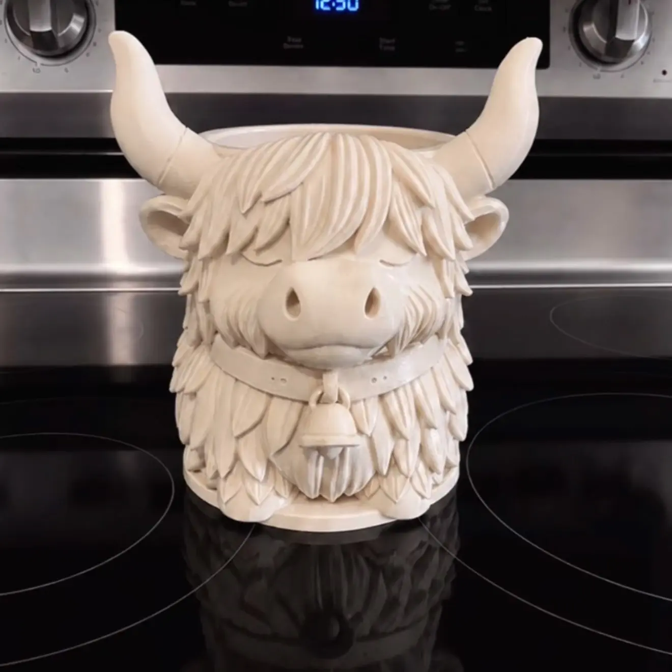 Highland Cow Kitchen Utensil Holder