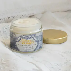 WHITE SPARROW FARM's Tallow Balm - Citrus Bouquet with Olive Oil, Nourishing Aroma, and Organic Essential Oils