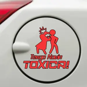 Tengo Novia Tóxica 4x4 Car Sticker - Red Design with Crown and Heart Graphics - Perfect for Car Decor
