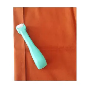 High-strength rolling and pressing wheel and handle, with handle - suitable for fabric and felt materials - used as a presser for sewing, quilting, and cutting - an ideal gift for sewing enthusiasts