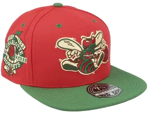 MENS MITCHELL & NESS NBA NIGHTMARE FITTED HWC HORNETS - RED MENS MITCHELL & NESS NBA NIGHTMARE FITTED HWC HORNETS - RED