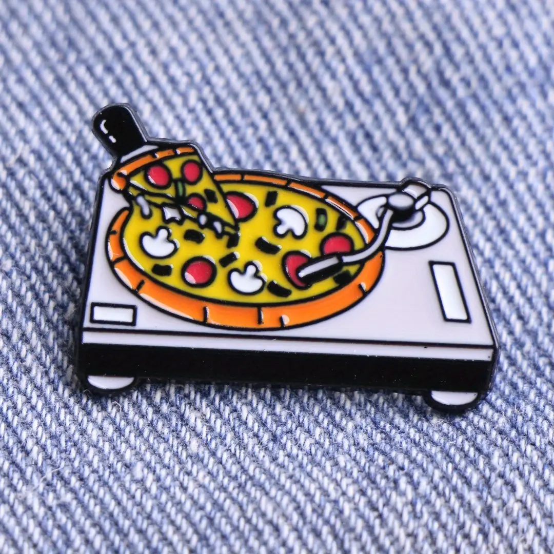 Metal Enamel Brooch, Enamel Lapel Pins, Stylish Clothes Accessory Fun Gift for Friends, Party Wear, Unisex Use