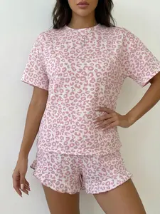 Women’s Leopard Print Pajama Set – Soft Breathable 2 Piece Loungewear, Loose Fit Short Sleeve Top & Shorts, Lightweight Comfy Sleepwear for Hot Sleepers, Cute Lounge Set for Home & Casual Wear
