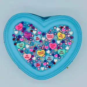 Sweet Heart Valentine’s Day Junk Charm Purse - Elegant Design for a Heartfelt Gift with Unique Charm Elements