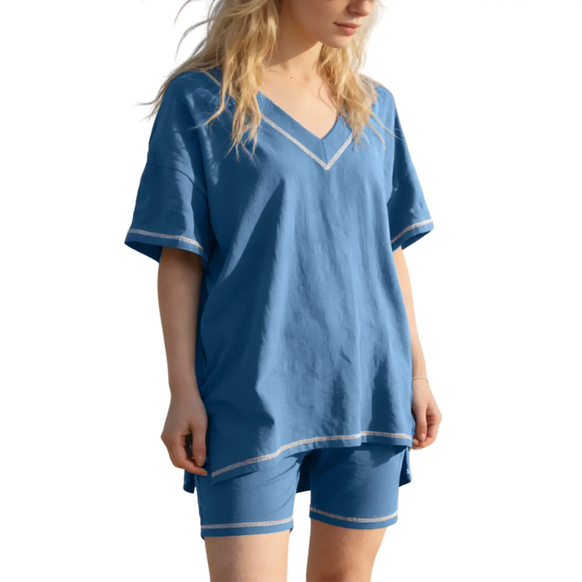 Blue-Contrast Stitch