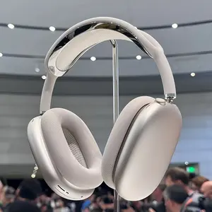 For Original Airpods max magnetic earcups Wireless Bluetooth Headset with Magnetic Earmuffs Noise Reduction & Protective Cover for Music Gaming Sports