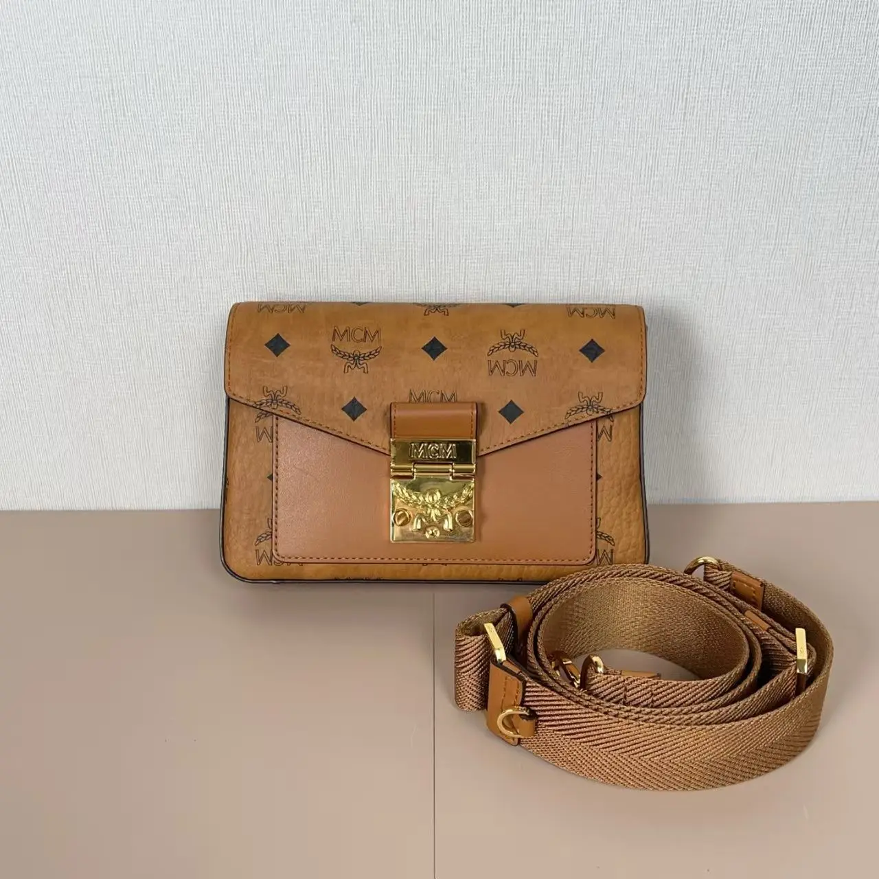 Pre-owned pvc Crossbody Bags MCM Small Millie visetos Crossbody bag qiqicj6858
