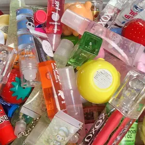 LIPGLOSS BAG choose from 5 lip gloss or 3 lipgloss , Glossy Lip bin sale now 2 freebies Beginner Makeup