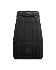 D_b_  Hugger 1st Generation Backpack 20L
