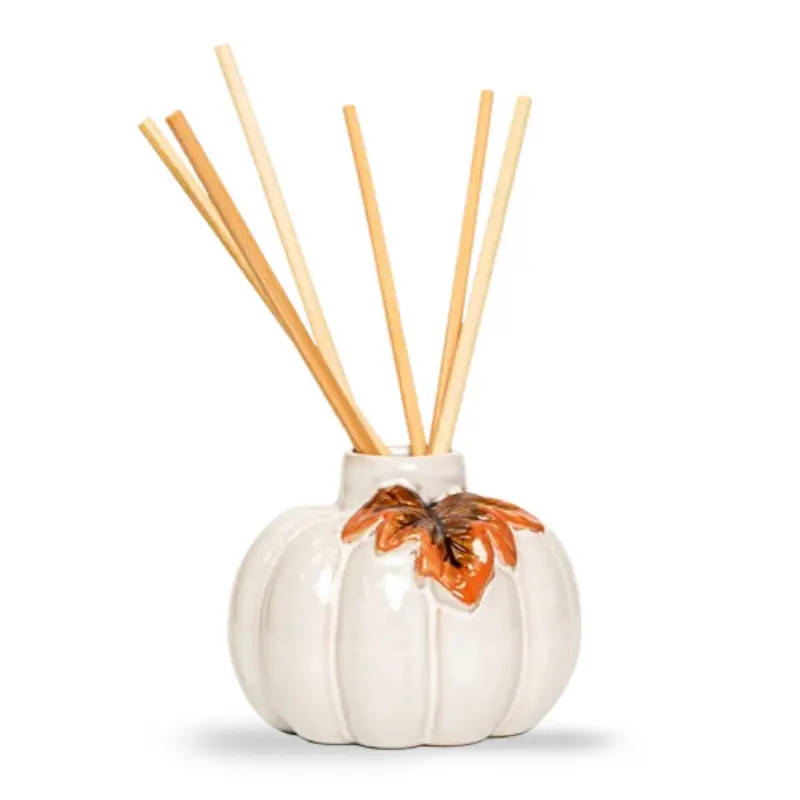 Autumn pumpkin design natural reed diffuser