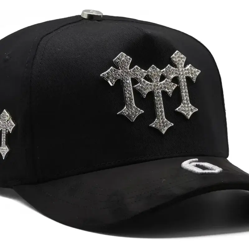 Barbas chrome 6, gorra bélica de alta calidad con bordado y piedras en las cruzes.