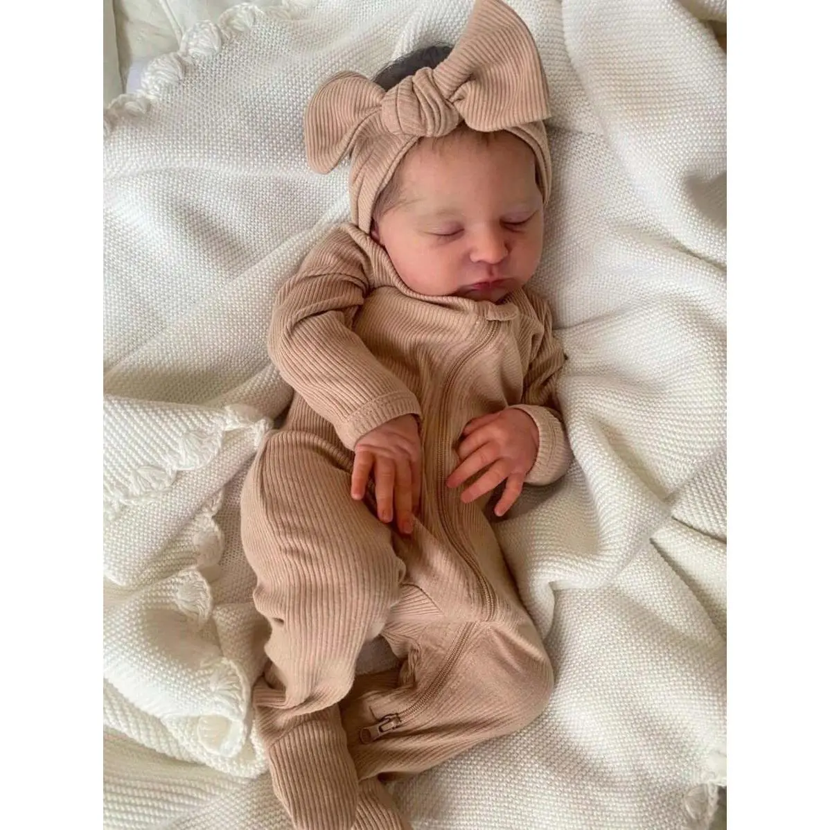 50cm Laura Baby Reborn Doll (Soft Vinyl Limb, Cloth Body) 3D-Painting Skin With Visible Veins, 20inch Asleep Girl Alive Newborn Bebe Birthday Gift Princess Toy For Kids