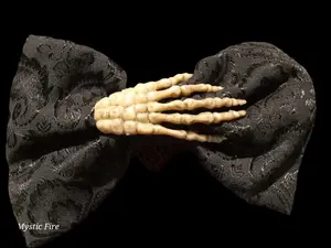Oversize Hair Bow
