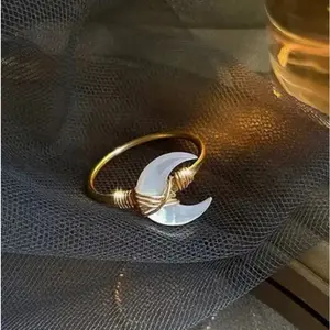 1 bohemian style moon-shaped adjustable ring, a vintage accessory suitable for daily wear and parties, youth style
