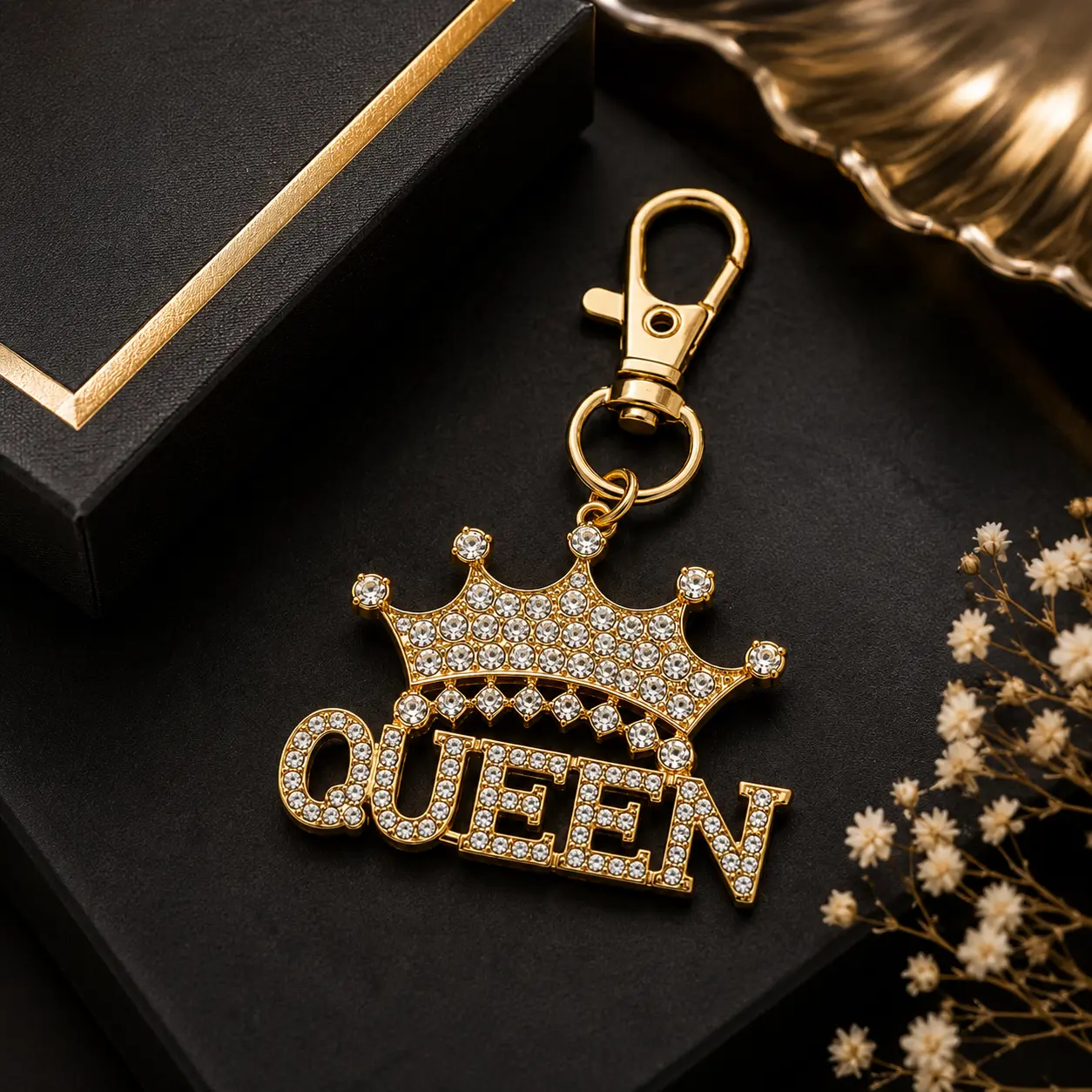 Lightweight Pendant-Shape Gold Queen Crown Keychain, Decorative Crystal-Accented Metal Costume Jewelry Fashion Accessory for Celebrations