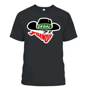 Vintage Racing Graphic T-Shirt – Retro Outlaw Cowboy-Inspired Logo Design with Bold Bandana & Black Hat Art, Soft Oversized Tee for Motorsports Fans and Country Music Culture Style