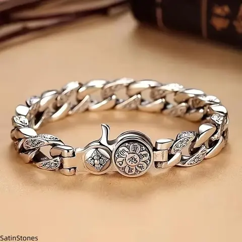 Women's S925 Silver-Plated Rotating Spinner Detailed Bracelet - Crafted with Precision, Elegant Central Flower Motif, Stackable Bangle for Adults, All-Occasions Fashion Accessory Gift for Loved Ones