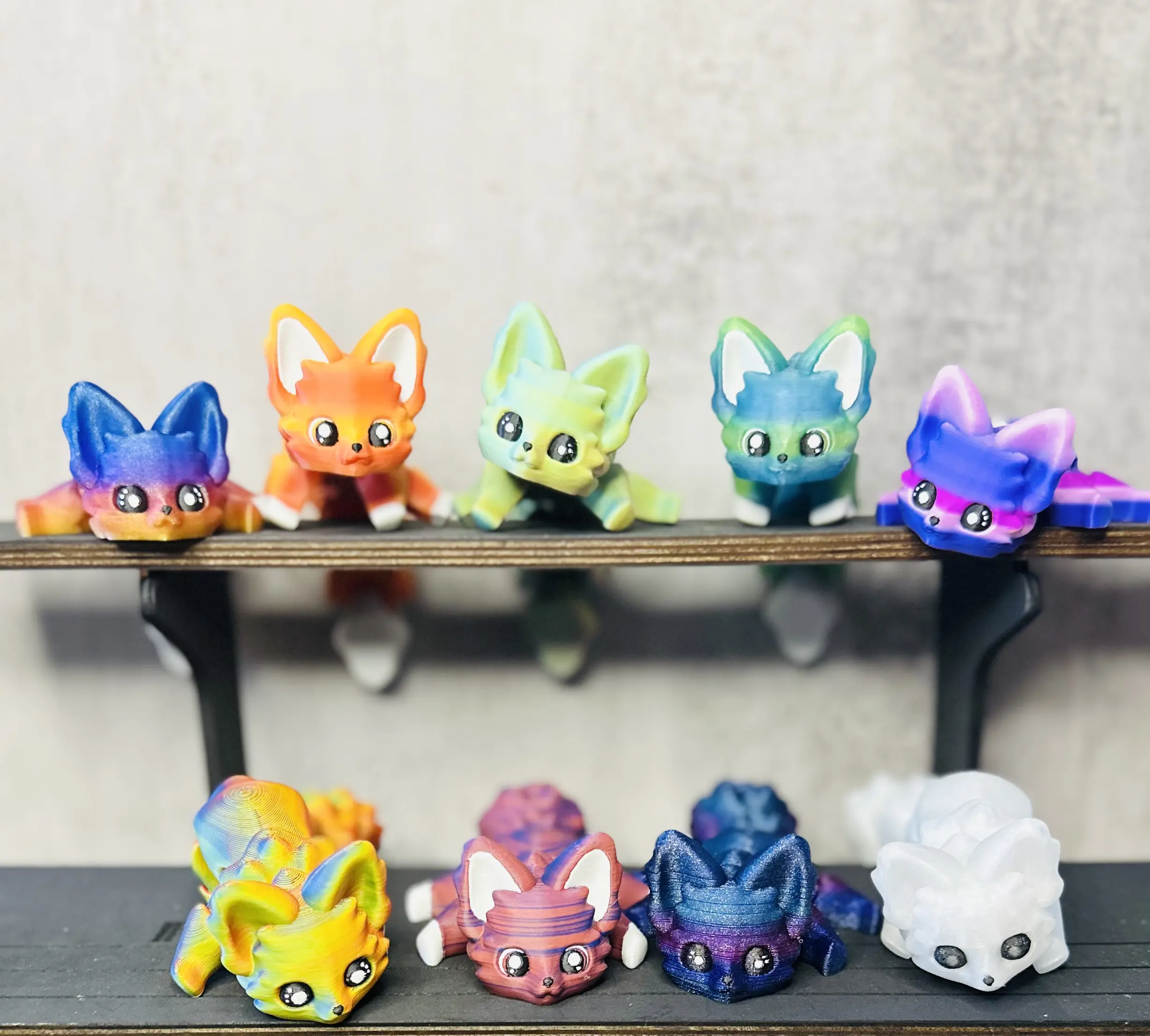 Flexi Fox 3D Printed - Fully Articulated - Multicolored Variations - Desk Ornament - 3D Printed