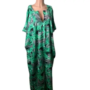 Long Zip Nursing Dera (No Hijab) Comfortable maternity wear designed for easy breastfeeding. Features a long front zipper for convenient nursing and all-day comfort.