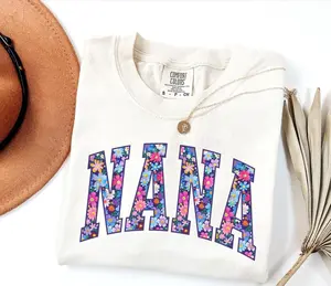 Comfort Colors Nana Shirt, Floral Nana Spring Tee, Trendy Nana Tshirt, Women's Flower Nana Shirt, Spring Pregnancy Reveal Gift for New Nana