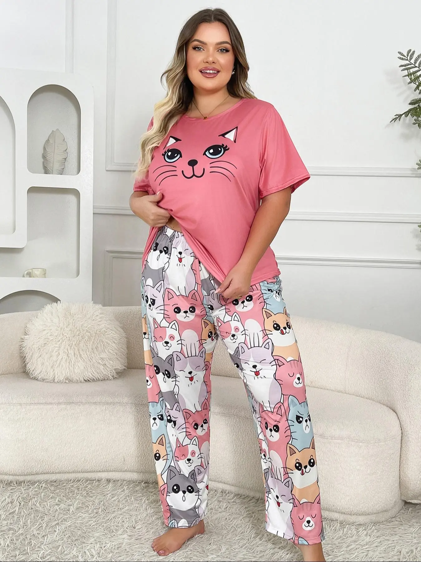 [Plus Size] Cat Print Tee & Elastic Waist Pants Pyjama Set, Casual Comfy Round Neck Short Sleeve T-shirt & Trousers PJ Set, Women's Sleepwear for Summer, Cute Pajama Sets, Pajamas, Pajama Set, Loungewear, Loose Fit Loungewear, Pyjamas