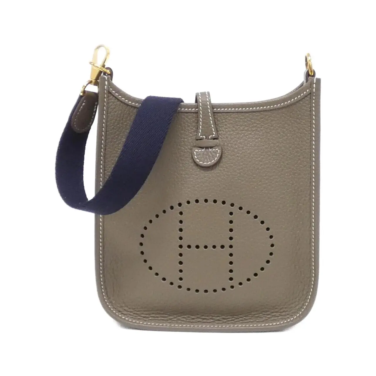 Pre-owned HERMÈS Calfskin Shoulder Bags Hermes Evelyn Amazon Shoulder Bag