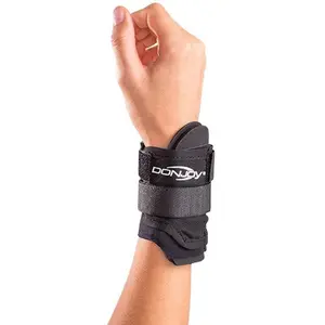 DonJoy® Wrist Wraps - Wrist Brace for Comfort and Support