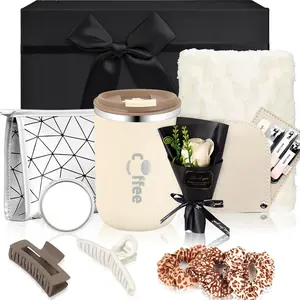 The Luxe Lady Gift Box