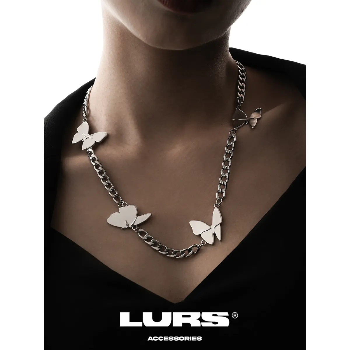 BETTERFLY titanium necklace