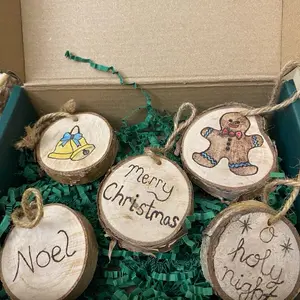 Handmade 5-Piece Christmas Wood Slice Ornament Set Burned Colored Rustic Holiday Décor with Gingerbread Man & Noel Designs